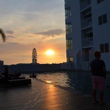 Jovic'S Condo At Breeze Residences. Manille Extérieur photo