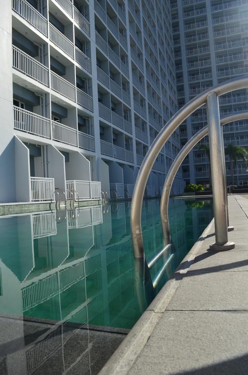 Jovic'S Condo At Breeze Residences. Manille Extérieur photo