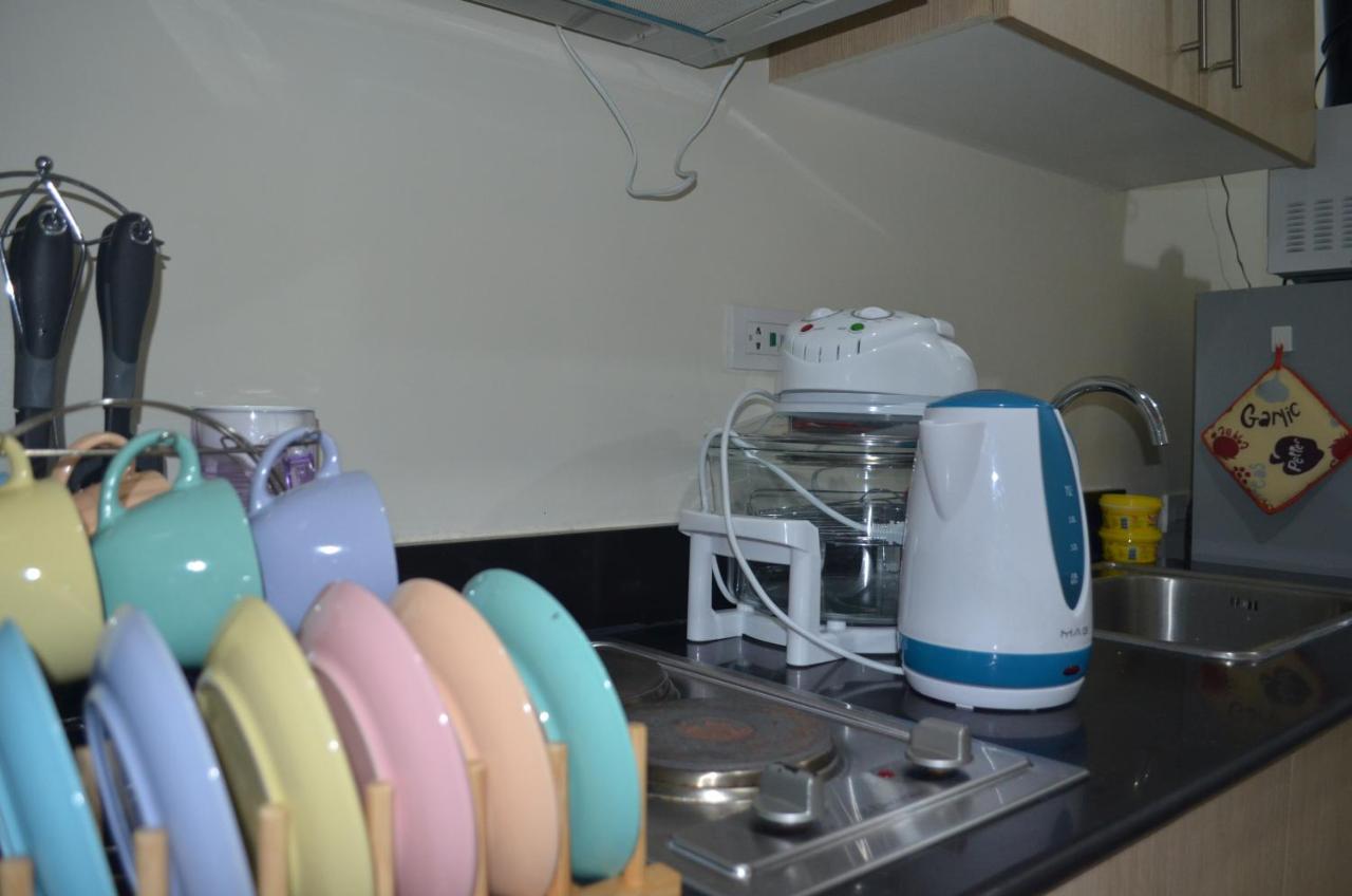 Jovic'S Condo At Breeze Residences. Manille Extérieur photo