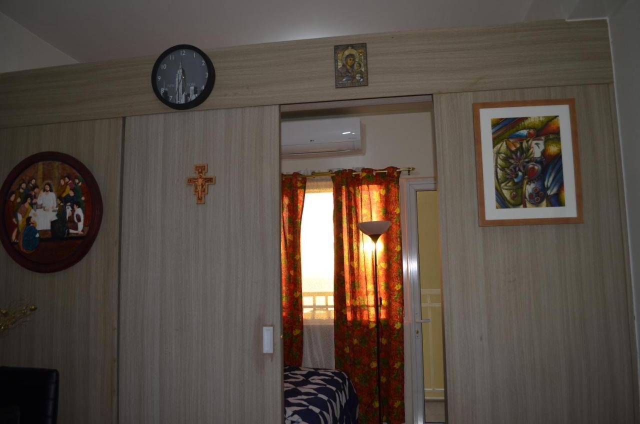 Jovic'S Condo At Breeze Residences. Manille Extérieur photo